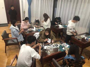 0fc700ba437ca91e26a83f072682f3b